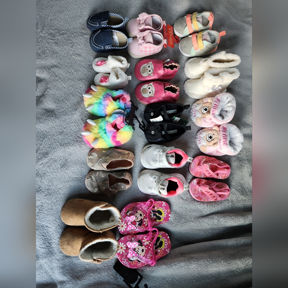 Infant/toddler shoes lot